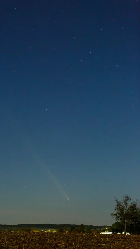 Night time lapse video, comet Tsuchinshan-Atlas in 2024. Stock Footage 288422787