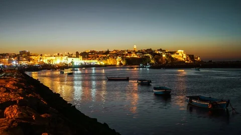 Night time lapse view of the Kasbah of Oudayas from the rever in Rabat, Stock Footage 117095671