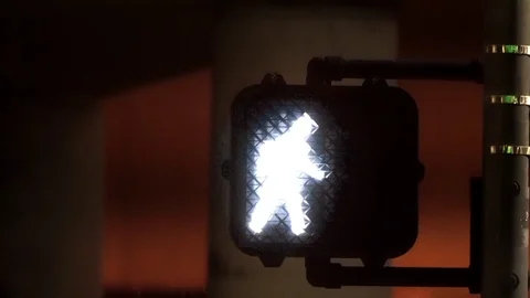Night time pedestrian light changing from stop to walk Video stock 107118591