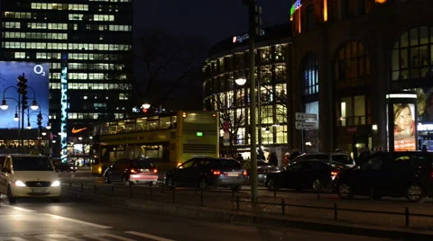 Night time traffic at Berlin district Charlottenburg next to Bahnhof Zoo 動画素材 47142096