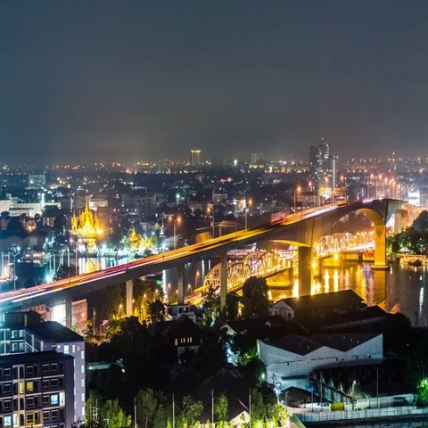 Night timelapse of bridge over Chaj Phraya river in Bangkok, Thailand 스톡 동영상 69549897