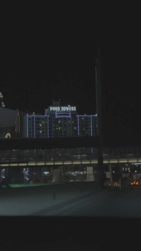 Night traffic  6 스톡 동영상 331222359