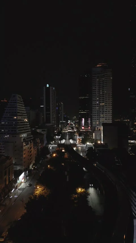 Night Traffic and Skytrain Moving Through Bangkok, Thailand Cityscape Stock-Footage 331339382