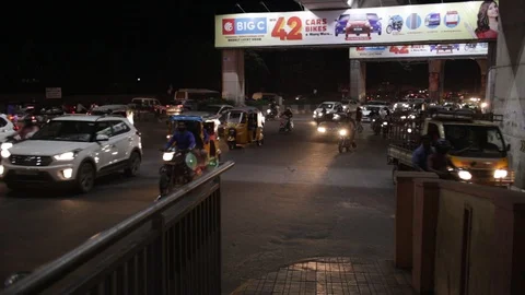 Night-traffic-india-1 Video stock 96372343