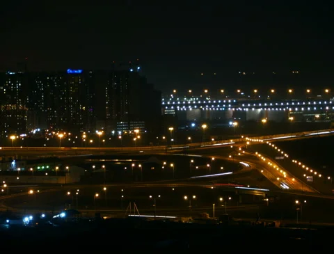 Night traffic in the metropolis Stock Footage 151175512