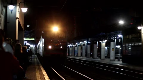 Night train arrival Stock Footage 163285012