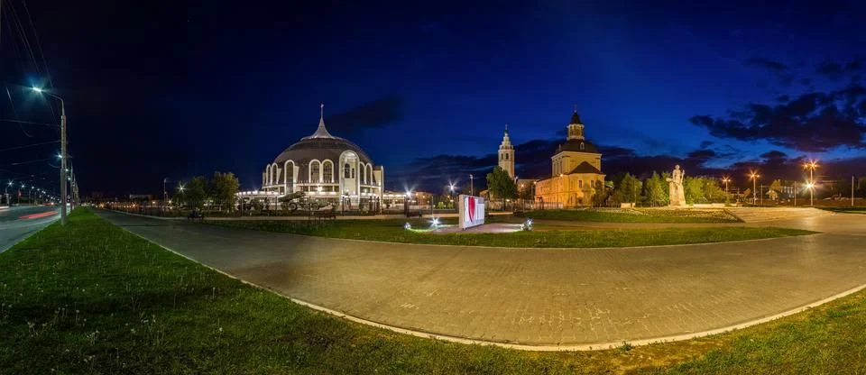 Night Tula wide angle view Arms Museum and Demidov monument and Фото