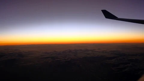 Night view from the airplane. Flying over Argentina. Sunset from airplane Video stock 105144889