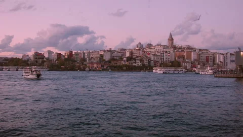 Night view of the Bosphorus Strait near the Galata Tower in Istanbul. Turkey. Stock-Footage 113077031