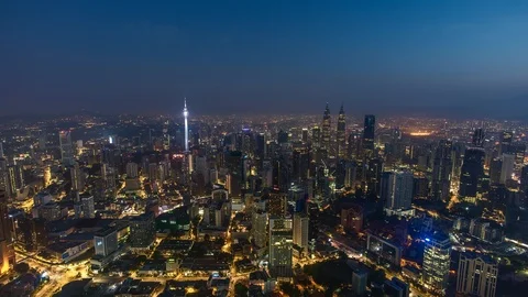 Night view of city Stock Footage 92776757