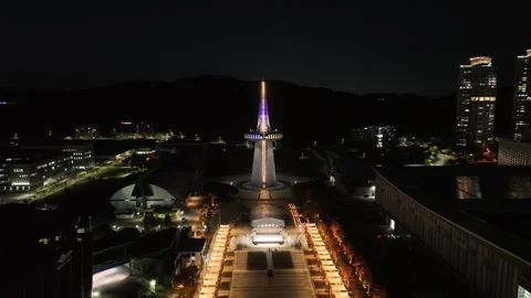 Night view of the city Stock-Footage 303551181