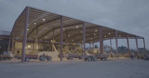 Night view to the delivery cargo 스톡 동영상 143965084