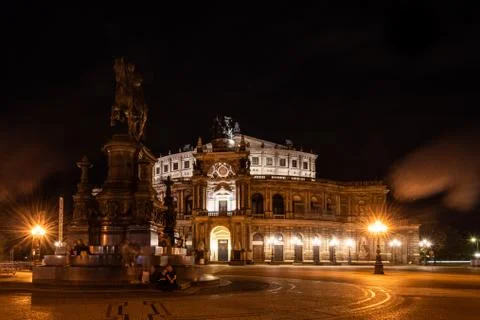 Night view on the famous Semper Opera in Dresden Stock Photos