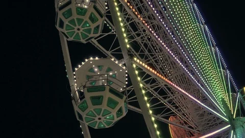 Night view of the ferris wheel Stock Footage 115984672