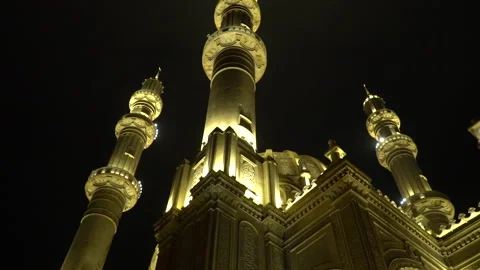 Night view of the mosque is not decorated with modern lights Stock Footage 268359952