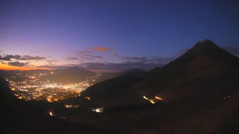 Night view of mountains and the townscape (Yufuin, Yufu City, Oita Prefecture) Stock Footage 337744968