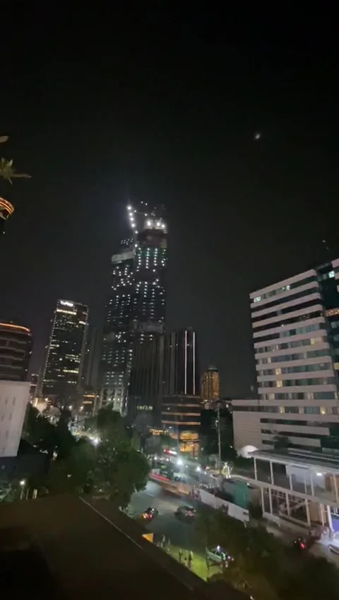 Night view at night Stock Footage 220202145