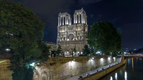 Night View of Notre Dame de Paris timelapse hyperlapse, France 스톡 동영상 80595265