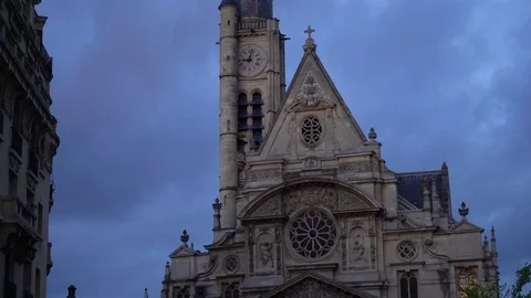 Night view of the Saint-Étienne-du-Mont church Stock Footage 107679017