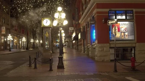 Night view of Steam Clock in Gastown Video stock 73977698