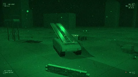 Night vision armoured bridge layer on a forward pad Video stock 342296880