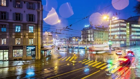 Night zurich train station square tram traffic street 4k time lapse switzerland Видео 74765367