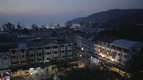 Nightfall in Karon, Thailand Vídeos de archivo 88981509