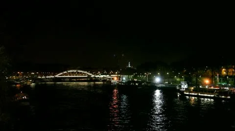 Nightlight in Paris Stock-Footage 10889551