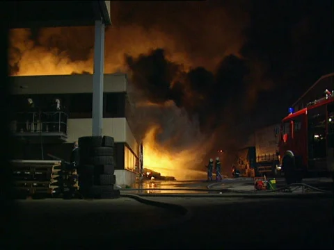 Nightly fire Stock Footage 636932