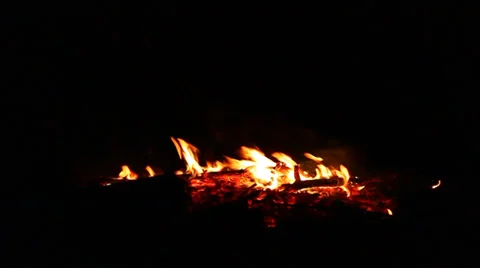 Nighttime Campfire Video stock 37092655