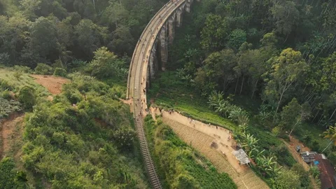 Nine Arch bridge sri lanka. side view 01. Stockbeeldmateriaal 101085593