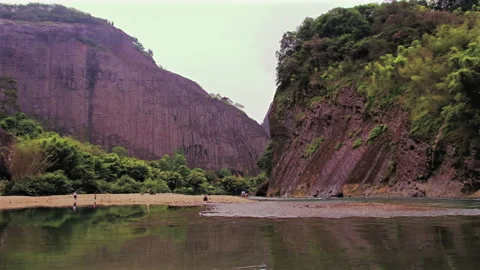 Nine Bends River view of bamboo rafting at Mount Wuyi, Wuyishan, China Stock-Footage 277737526
