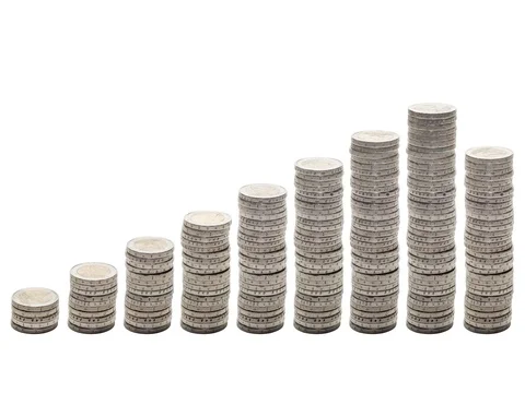 Nine stacks of coins increasing - Stop Motion. Stock Footage 71549323