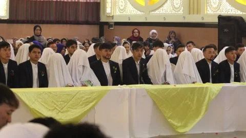 Ninety couples get married in a mass wedding in Afghanistan, Kabul, AF - 12 Feb  스톡 동영상 328750003