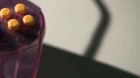 Nintendo Video Game Controller Medium Pan Vídeos de archivo 65405391