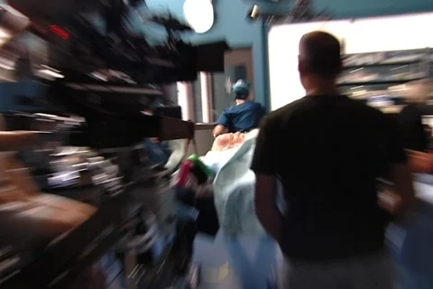 NipTuck B-Roll 動画素材 156234