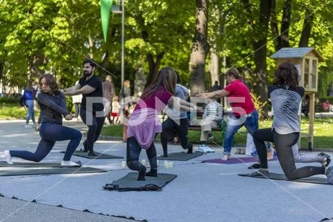 Nirvana fitness with music class on the street Stock Photos