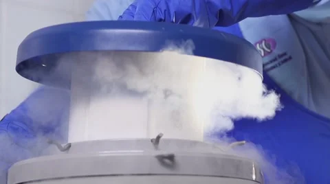 Nitrogen bank of stem cells slow motion Vidéo 49229869