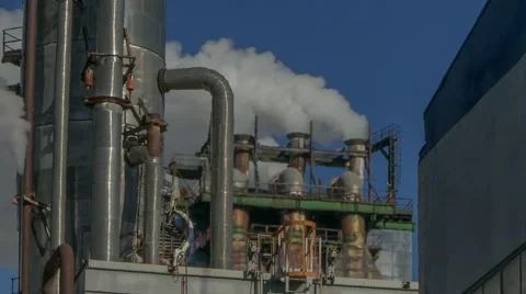 Nitrogen fertilizer plant Stock Footage 56353797