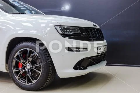 Nizhnevartovsk, Russia - December 23, 2015: Jeep Grand Cherokee SRT Stock Photos