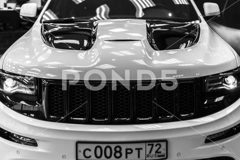 Nizhnevartovsk, Russia - July 8, 2016: Jeep Grand Cherokee SRT Stock Photos
