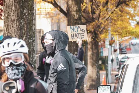 "No Hate" sign Stock Photos