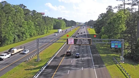 No Holding Cell Phones While Driving Vídeo Stock 106600203