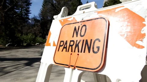 No parking sign on side of road Stock-Footage 5298389