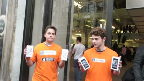 Noah green First Person To Get The new iPhone 5 Speaks Stock Footage 273020325