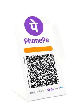 Noida , utter pardesh , india - june 11 2022 , A picture of QR code with sele Stockfoto's