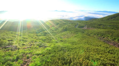 Nokuradake Echo Line and the Mountain Range of Kaikomagatake with Sea of Clouds Vidéo 330873132