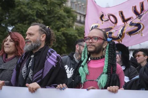Non-binary march in Buenos Aires, Argentina, calling for respect and equality Fotos Stock