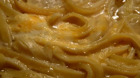 Noodles pasta with cheese Vídeos de archivo 314585662