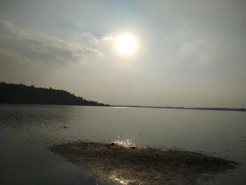 Noon Sun 写真素材